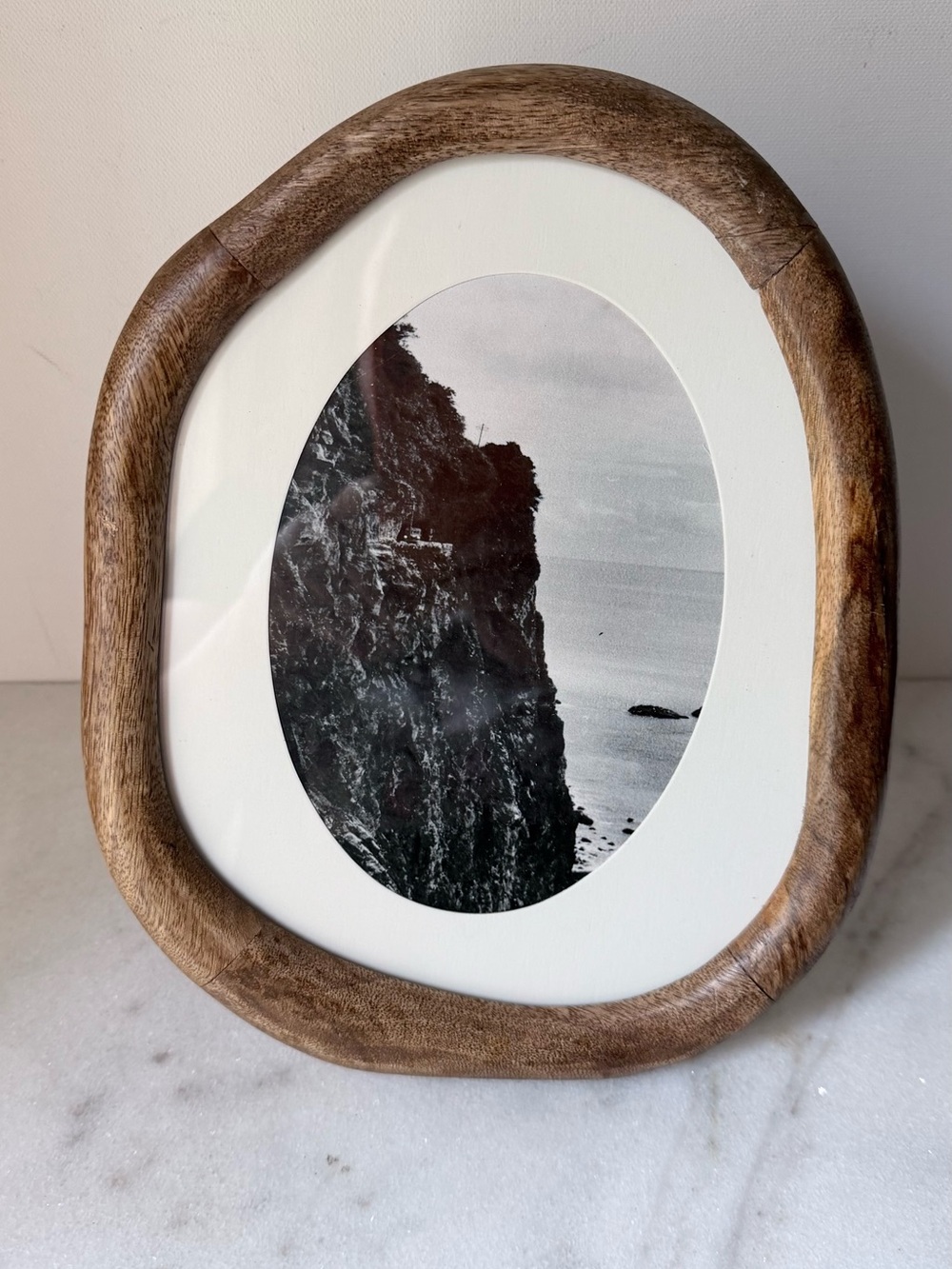 Wooden organic irregular Oval Photo Frame - Brown 10”x8” - Picture 6 of 13